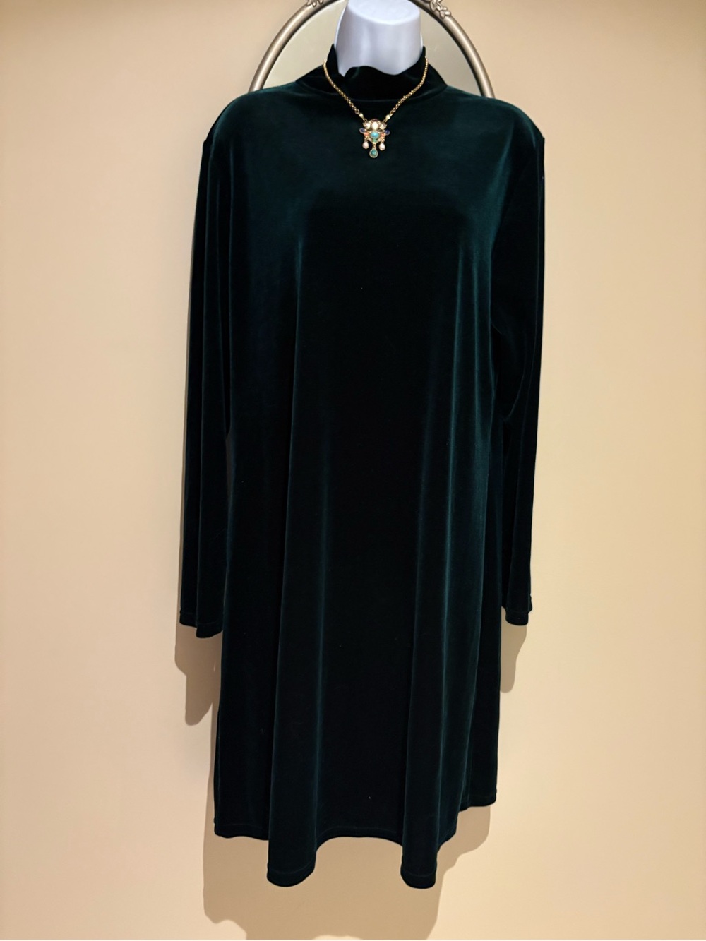 Jacqueline Ferrar Dark Emerald Green Velvet Mock Neck Long-Sleeve Dress 16